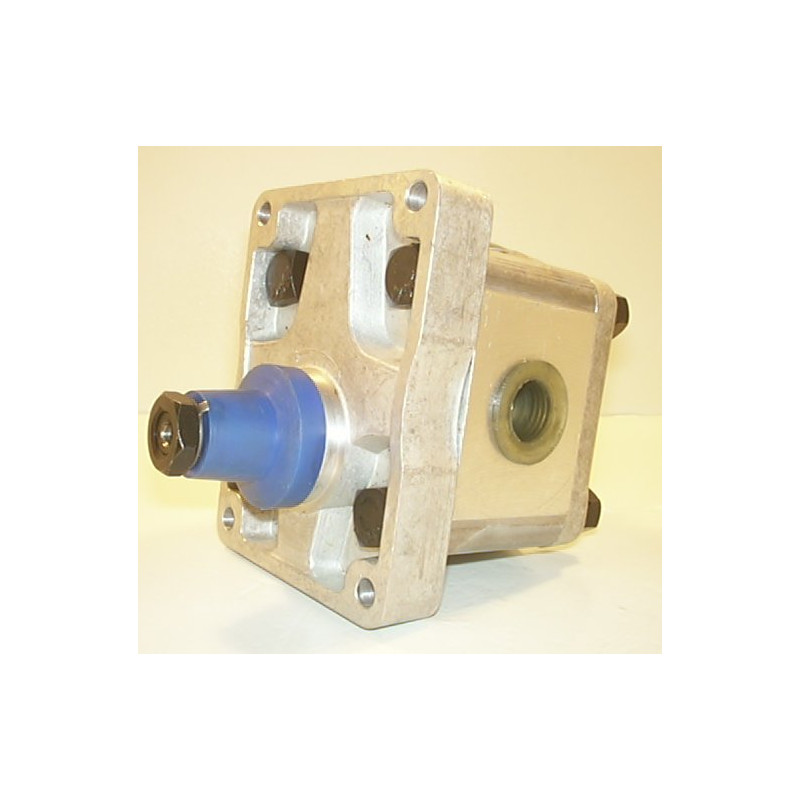 GP2 C8.2L TXTB HYDRAULIC GEAR PUMP