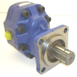 C17.2L 4 BOLT PTO HYDRAULIC PUMP *