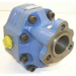 C27L 3 BOLT PTO PUMP  **