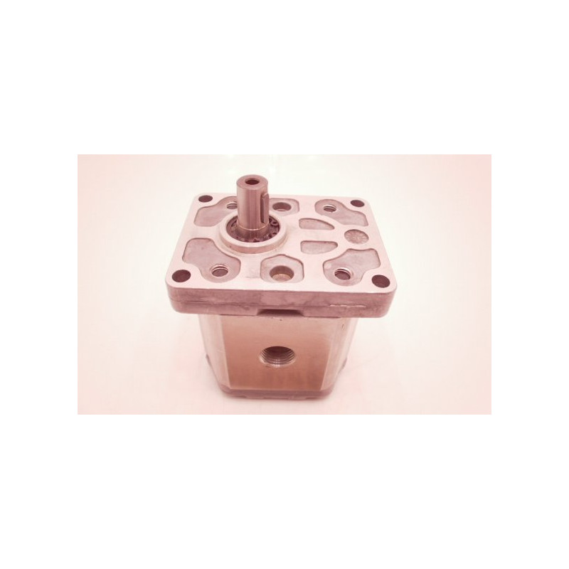 SNP2 A17L HYDRAULIC GEAR PUMP