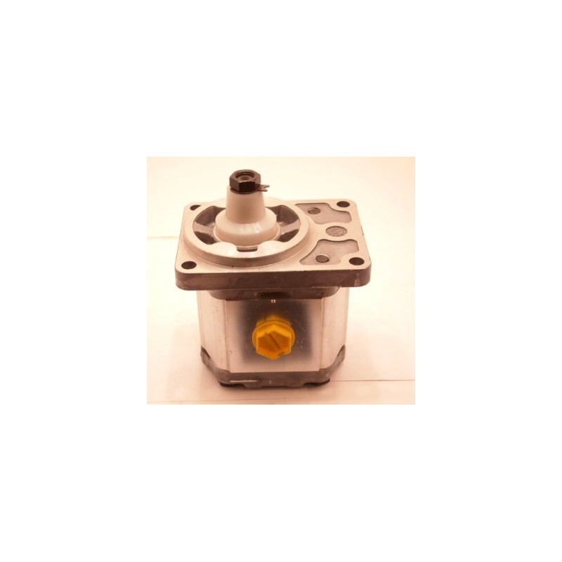 SNP2 A8L KBOB HYDRAULIC GEAR PUMP