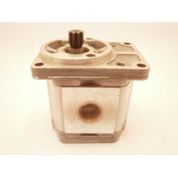 SNP2 C11L MBTA HYDRAULIC GEAR PUMP