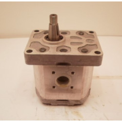 SNP2 C14L KXBB HYDRAULIC GEAR PUMP