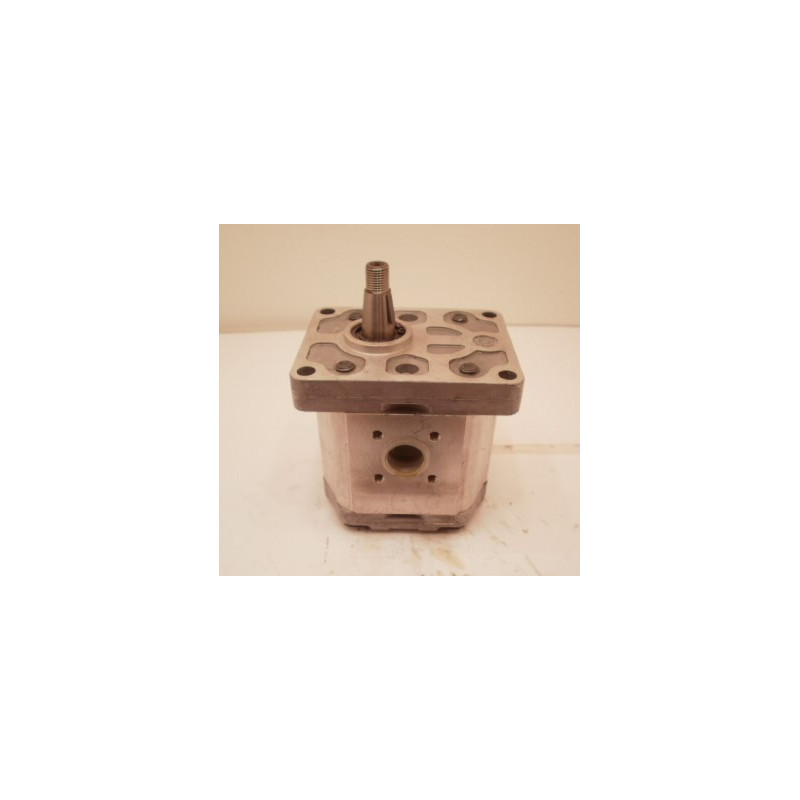 SNP2 C14L KXBB HYDRAULIC GEAR PUMP