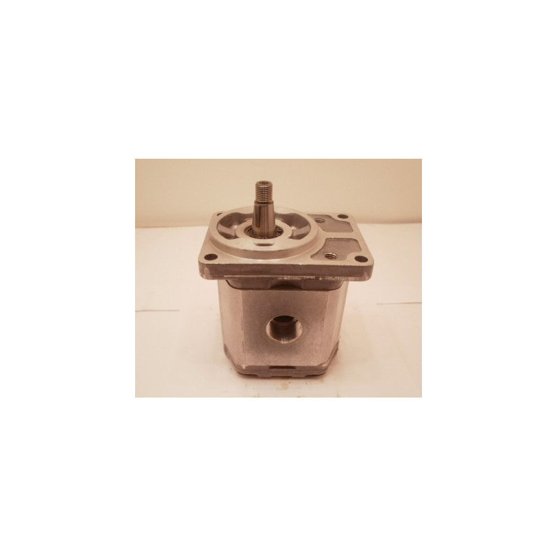 SNP2 C17L KBTB HYDRAULIC GEAR PUMP