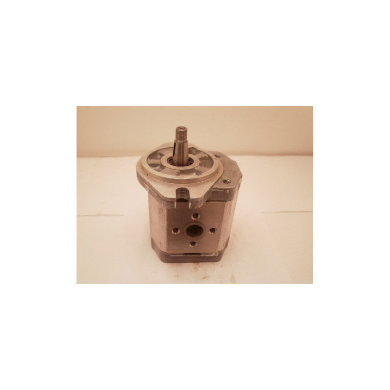 SNP2 C17L KSSA HYDRAULIC GEAR PUMP