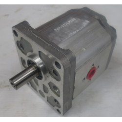 SNP2 C17L CI01 HYDRAULIC GEAR PUMP