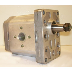 SNP2 C17L CO41 HYDRAULIC GEAR PUMP