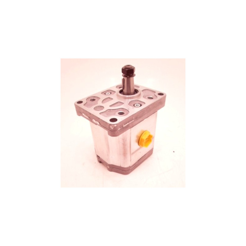 SNP2 C17L C041-F HYDRAULIC PUMP