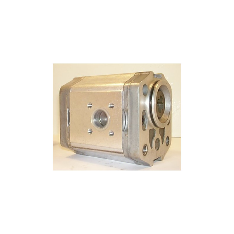 SNP2 C17L FR03 HYDRAULIC GEAR PUMP