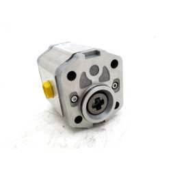 SNP2 C17L FR03E HYDRAULIC GEAR PUMP