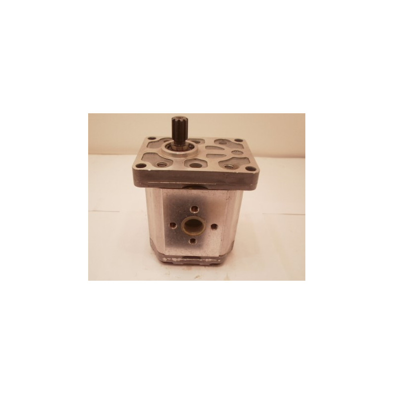 SNP2 A22L SXSB HYDRAULIC GEAR PUMP