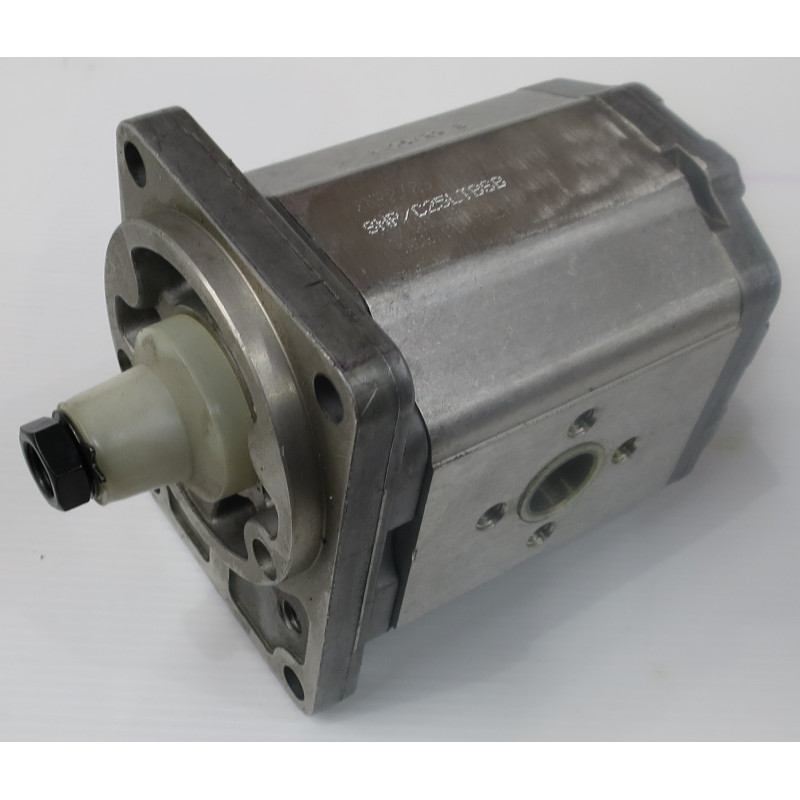 SNP2 C25L TBSB HYDRAULIC GEAR PUMP