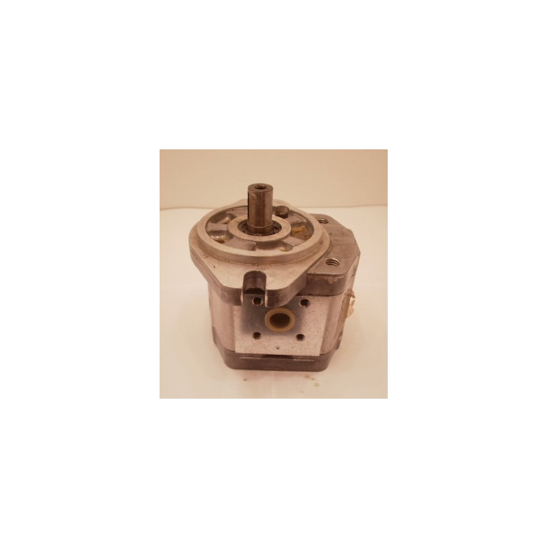 SNP2 4 D LSBA HYDRAULIC GEAR PUMP