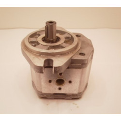 SNP2 4 D LSSB HYDRAULIC GEAR PUMP