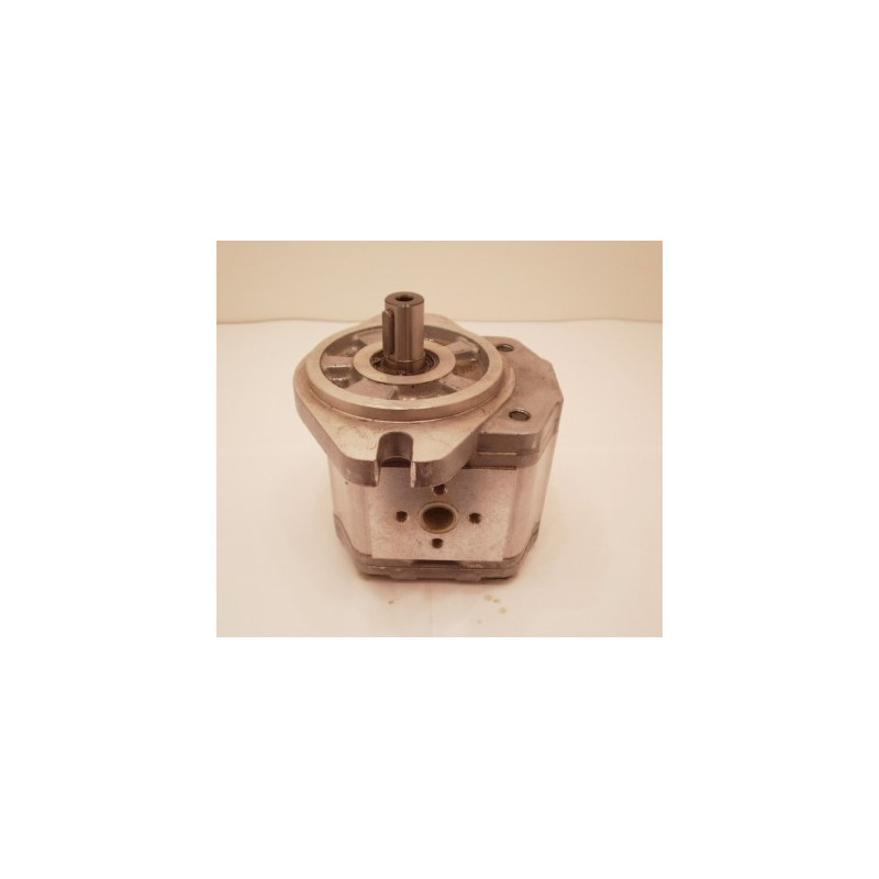 SNP2 4 D LSSB HYDRAULIC GEAR PUMP