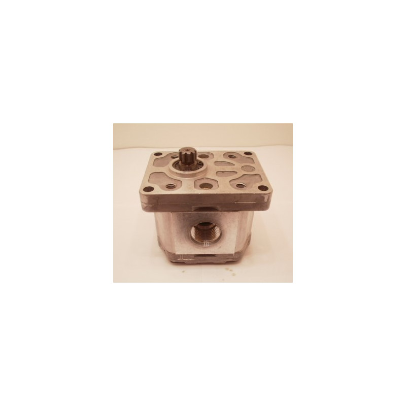 SNP2 4 D ZXOB HYDRAULIC GEAR PUMP