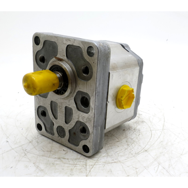 SNP2 C6.0L HYDRAULIC GEAR PUMP