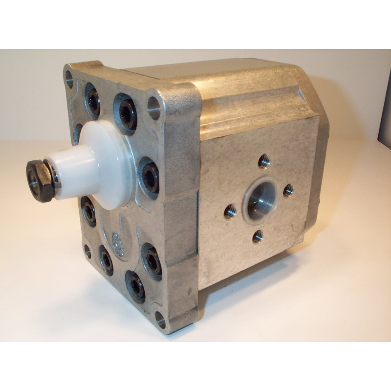 SNP3 A44L C001 HYDRAULIC GEAR PUMP