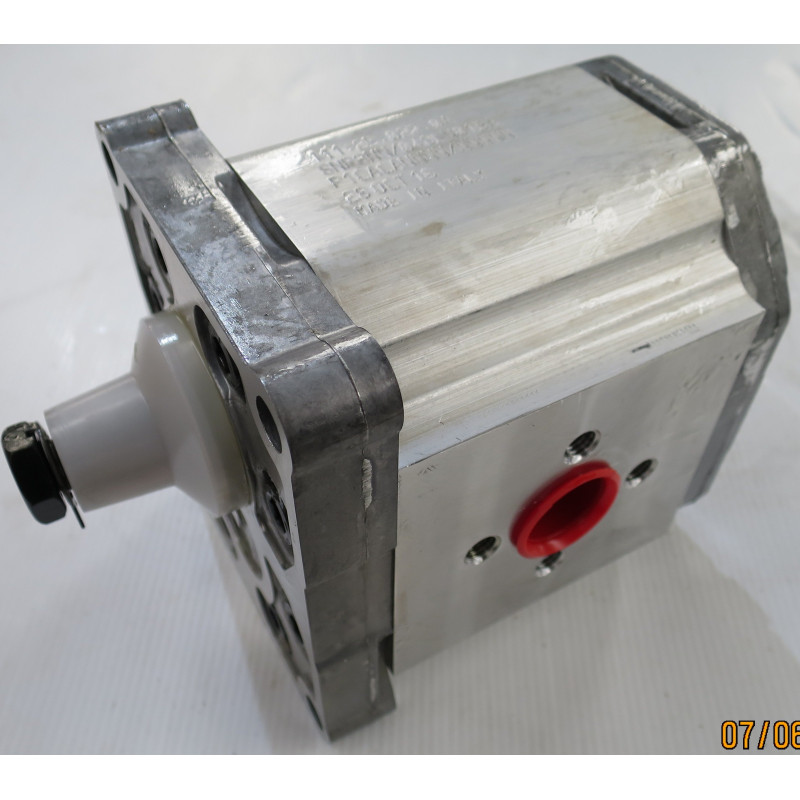 SNP3 48S CO01 HYDRAULIC GEAR PUMP