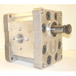 SNP3 C33L C041 HYDRAULIC GEAR PUMP