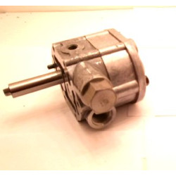 SPV22 & 23 C18.03 HYDRAULIC CHARGE PUMP(FOR SPV2 070 & SPV2 089)