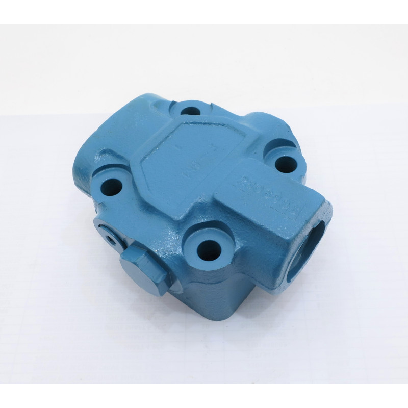 V10P PRIORITY VALVE & RELIEF COVER 2 USGPM ORIFICE 388262NHYDRAULIC VANE PUMP COMPONENT