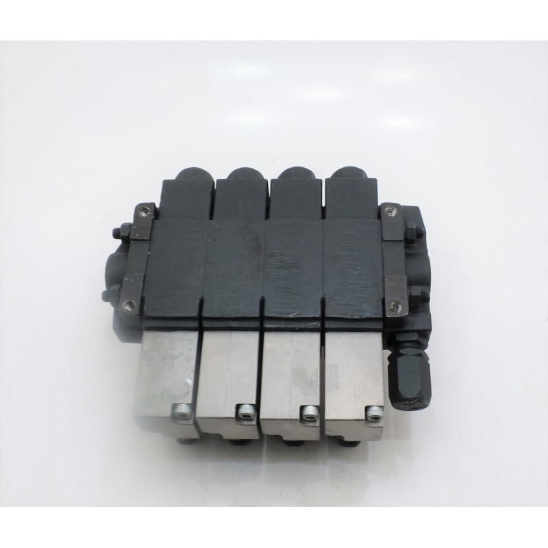 3/8 BSP FOUR BANK VALVE ASSEMBLY