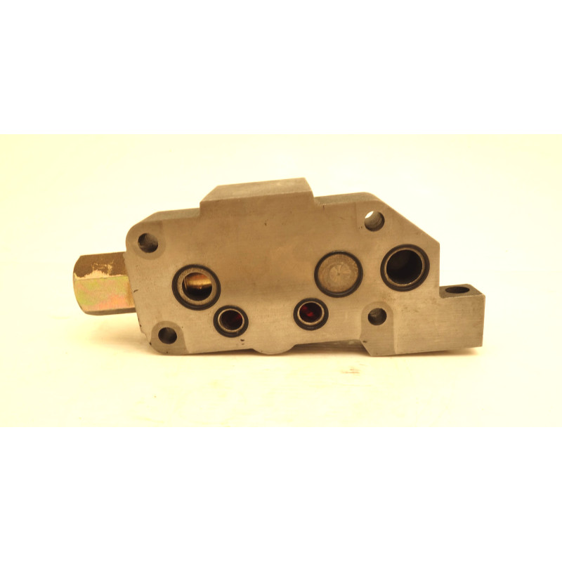 SIDE 3/4 G6 INLET COVER SIDE ENTRY