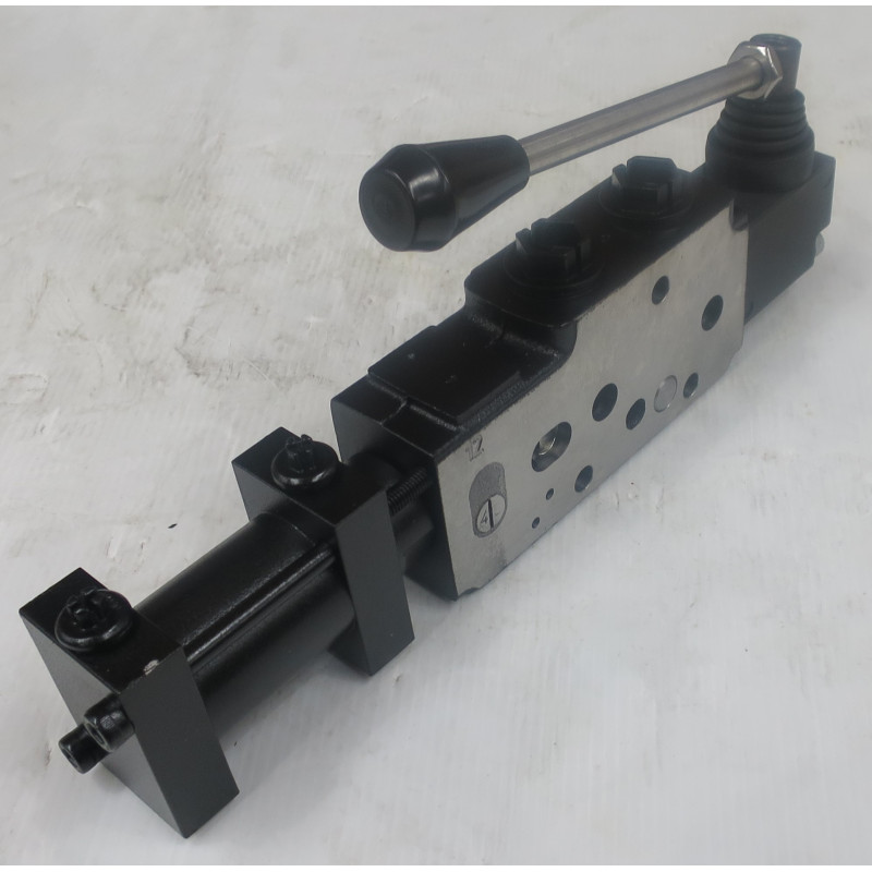 V5-60 PNEUMATIC SECTION (DA SPOOL)