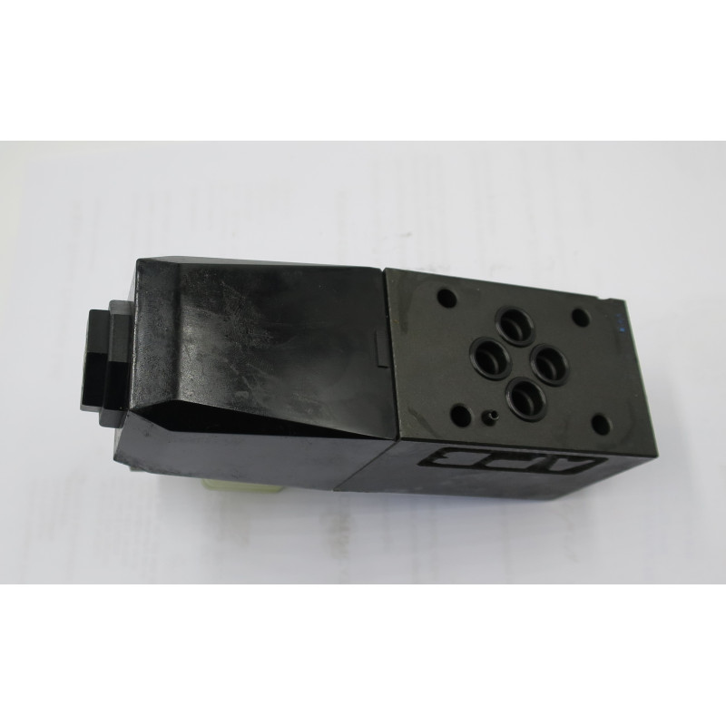 DG03-0B-24DC DN SOLENOID VALVE**