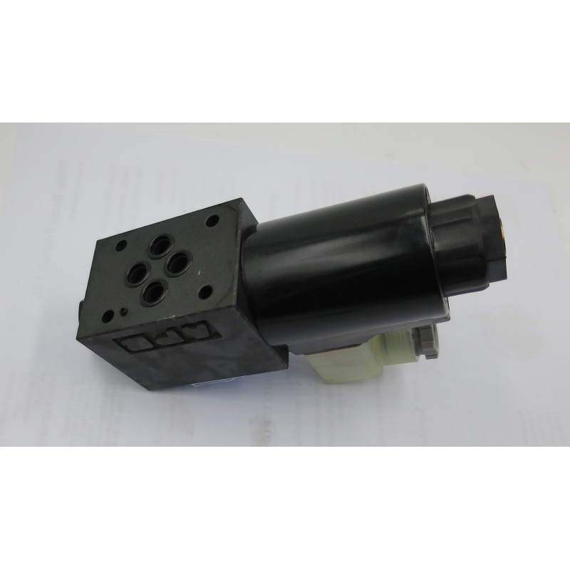 DG03-11B-24DC DN SOLENOID VALVE