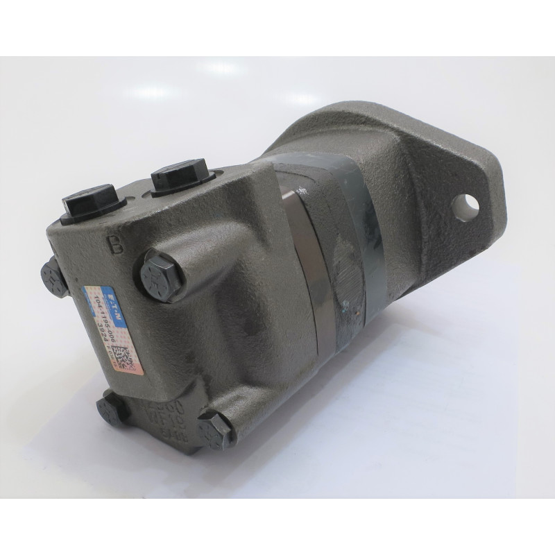 CHAR-LYNN HYDRAULIC MOTOR 104-1195