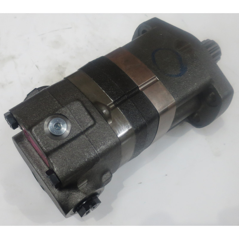 HYDRAULIC MOTOR CHAR-LYNN 104-1931-006