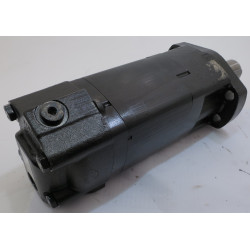 CHAR-LYNN HYDRAULIC MOTOR 104-3505