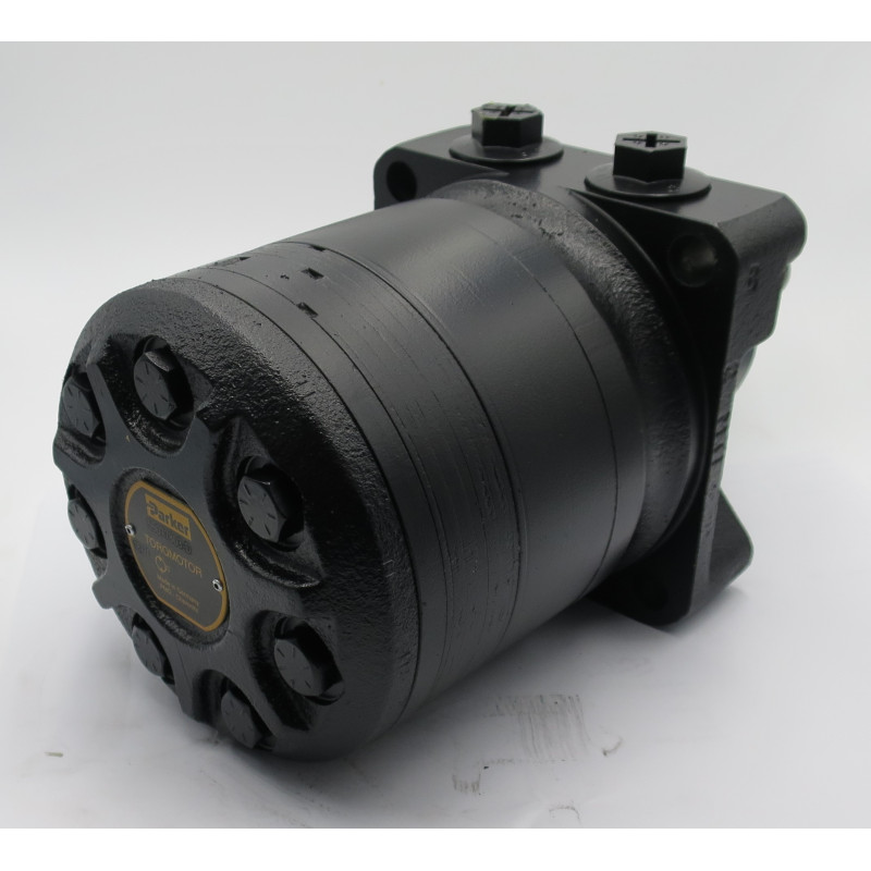HYDRAULIC MOTOR ME210208AAJC WITH TAPER SHAFT
