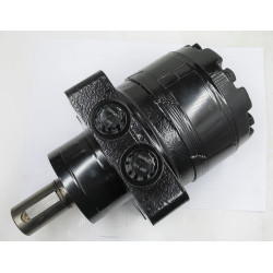 HYDRAULIC MOTOR 374CC 32MM SHA 4 BOLT WHEEL1/2 BSP