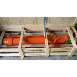 BUCKET CYLINDER DOOSAN DEVELON DX225 DX300 7M ARM 400310-00332A K1011434 LONG 65