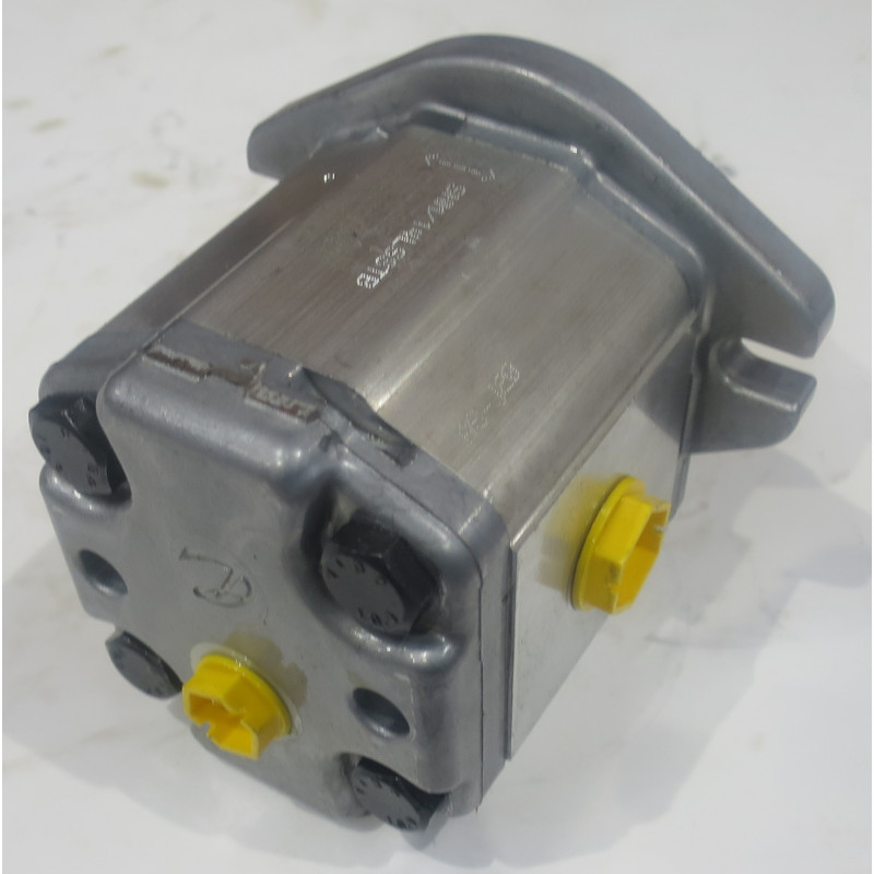 SNM2 14L SSTB HYDRAULIC GEAR PUMP