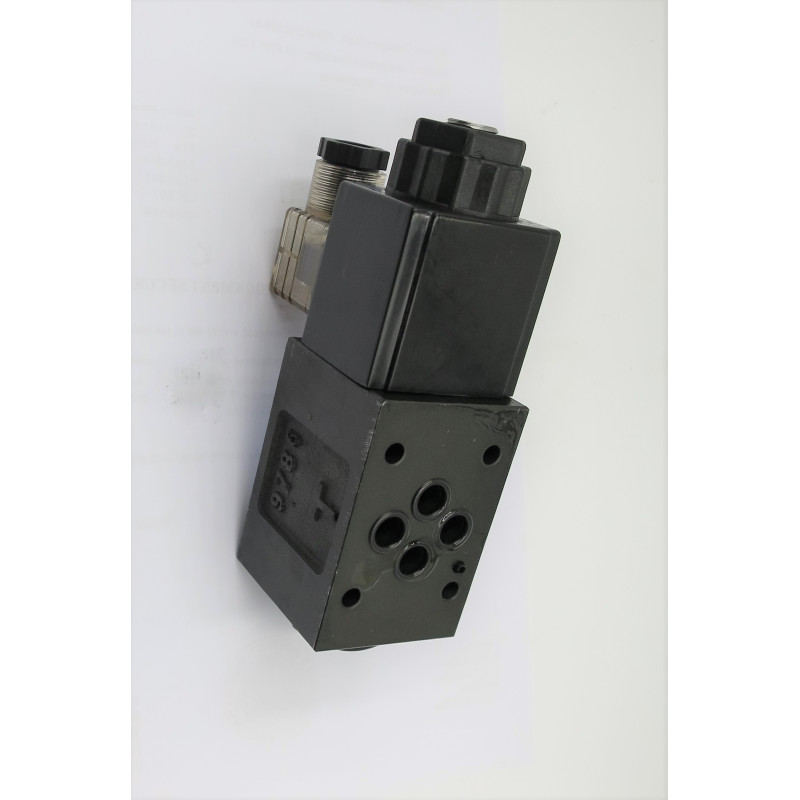 DG03-0B-115VAC DN SOLENOID VALVE