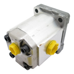 HYDRAULIC MOTOR Danfoss 83015812 SKM1NN6 0BN01BAM3F4F4NNNN