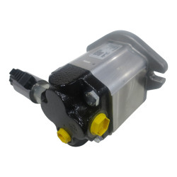 HYDRAULIC MOTOR Danfoss No.11050150 SGM2YN 017RA06 BAY6NNE5NNNN XBUNN