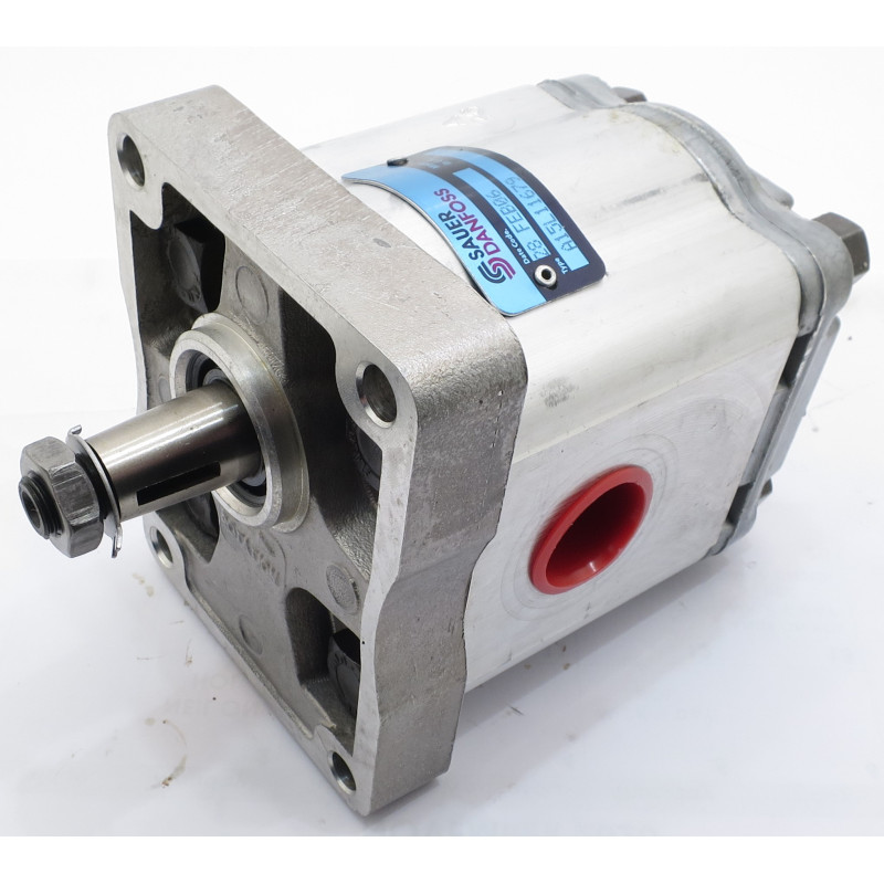 A15L STEERING HYDRAULIC PUMP 11679