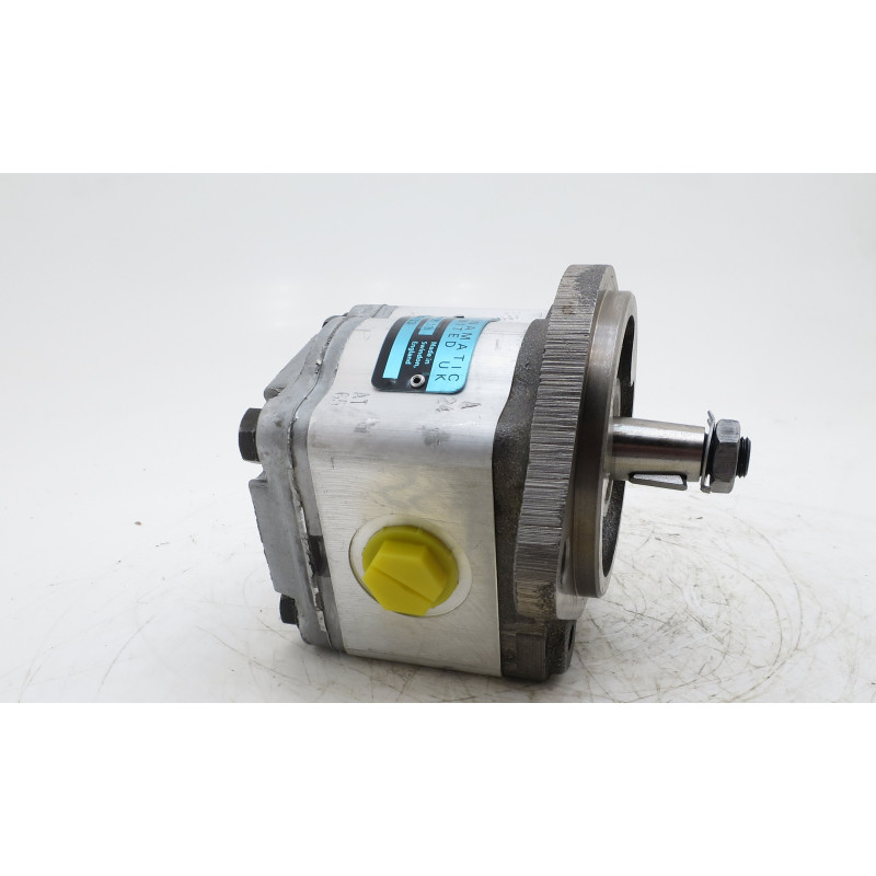 A8.1L 31932 HYDRAULIC GEAR PUMP