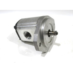 1PX270A HYDRAULIC PUMP  6740H